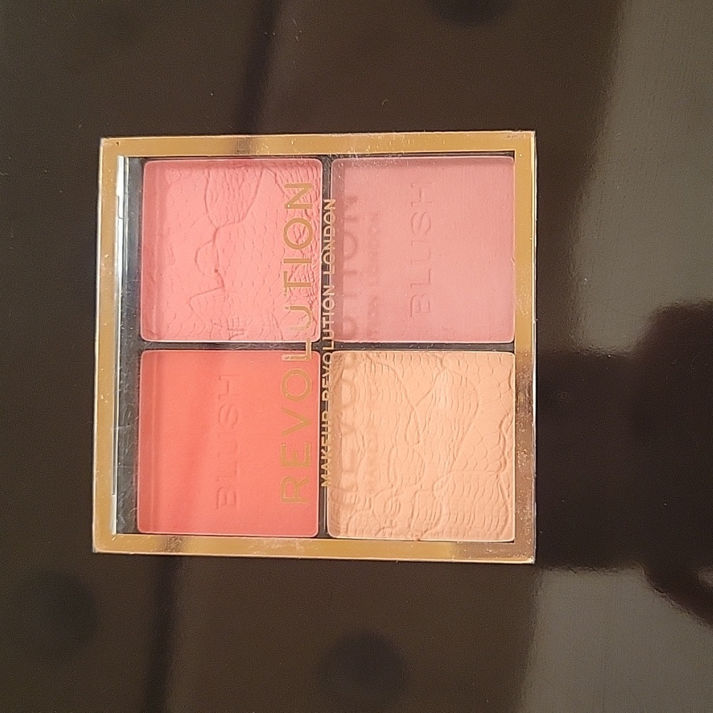 Brand New  Makeup Revolution London Blush Quad